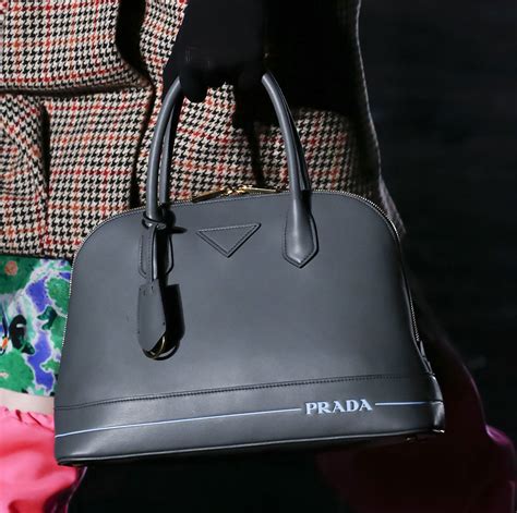 prada 2018 fall bags|For Its Fall 2018 Bags, Prada Contemplates a Dark, Man.